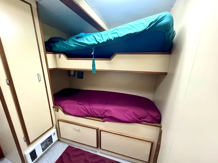 Western Shore Yacht Photos Pics 