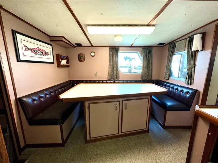 Western Shore Yacht Photos Pics 