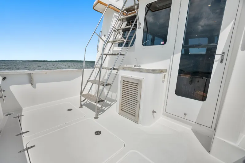 Flotilly Yacht Photos Pics 