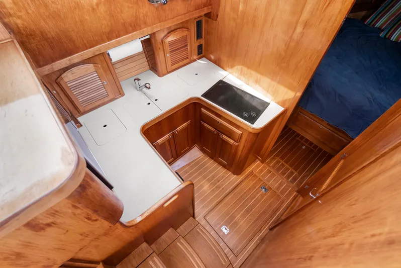 Flotilly Yacht Photos Pics 