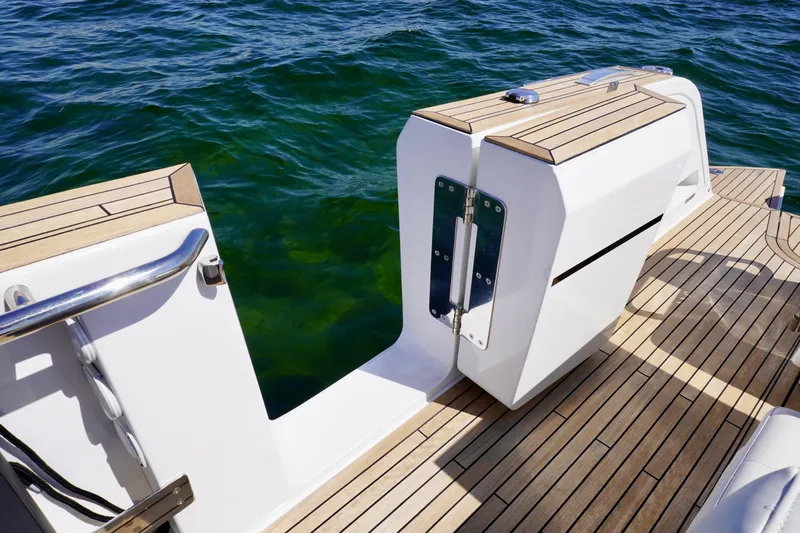  Yacht Photos Pics 2020 Pardo Yachts 38, teak deck, open water view.