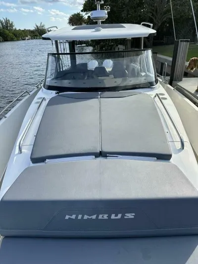 M2 Yacht Photos Pics 