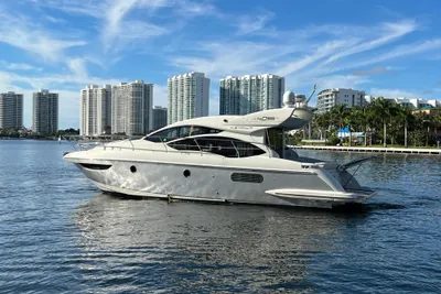 Azimut 40S