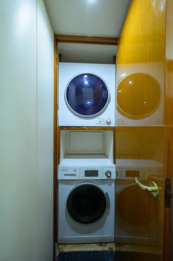 Night Bird Yacht Photos Pics Viking 61 Night Bird - Interior Laundry