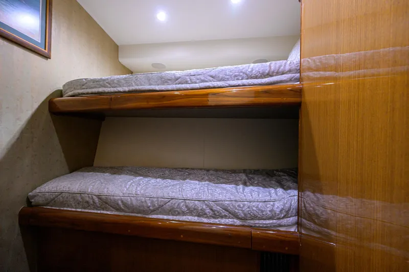 Night Bird Yacht Photos Pics Viking 61 Night Bird - Interior Forward Starboard Stateroom