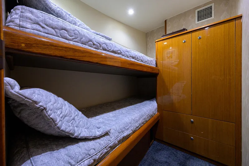 Night Bird Yacht Photos Pics Viking 61 Night Bird - Interior Mid Stateroom