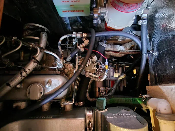 Karma Yacht Photos Pics 