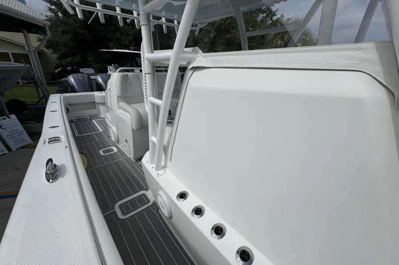  Yacht Photos Pics 2019 Invincible 39 Open Fisherman boat interior with sleek seating and modern design.