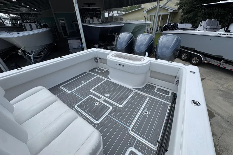  Yacht Photos Pics 2019 Invincible 39 Open Fisherman boat interior with sleek deck design and powerful engines.