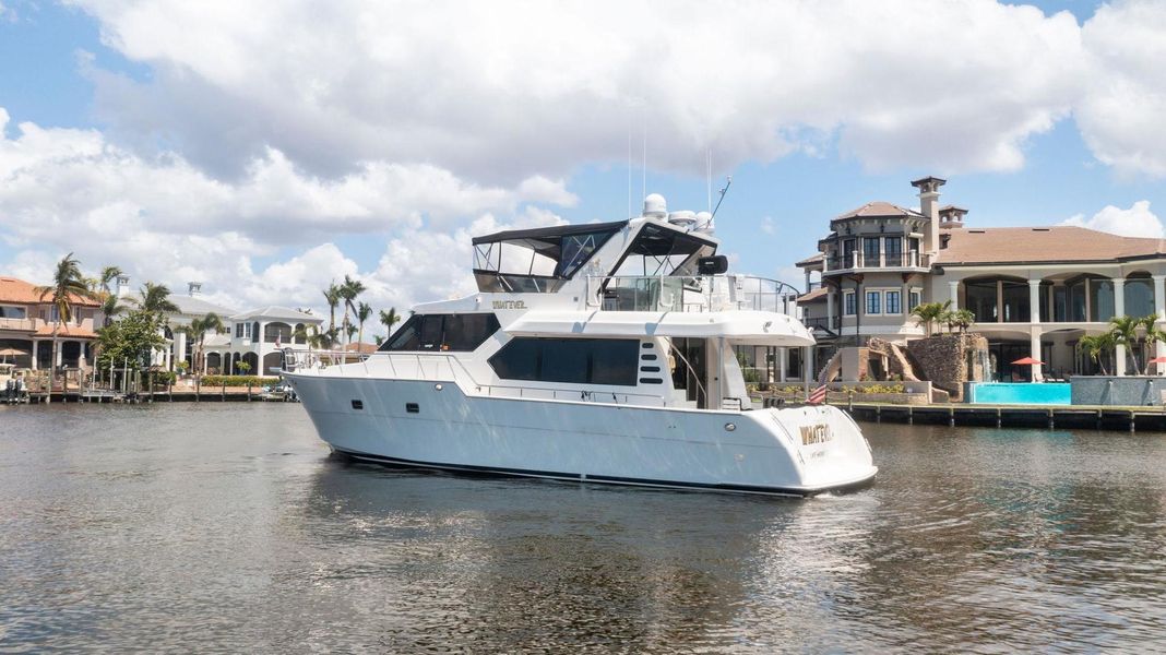 2004 Altima 55 Pilothouse