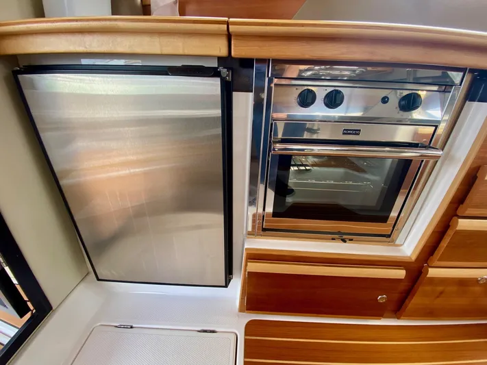 Kallisto Yacht Photos Pics 