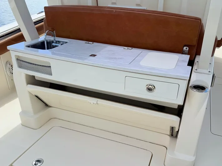 Wild Horses Yacht Photos Pics 