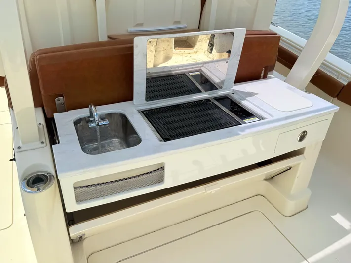 Wild Horses Yacht Photos Pics 