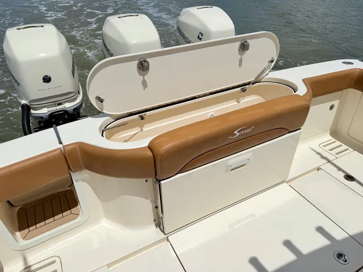 Wild Horses Yacht Photos Pics 