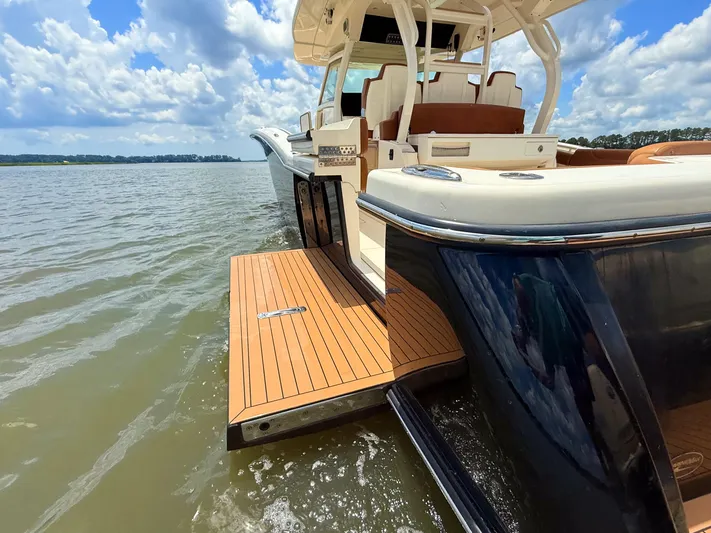 Wild Horses Yacht Photos Pics 