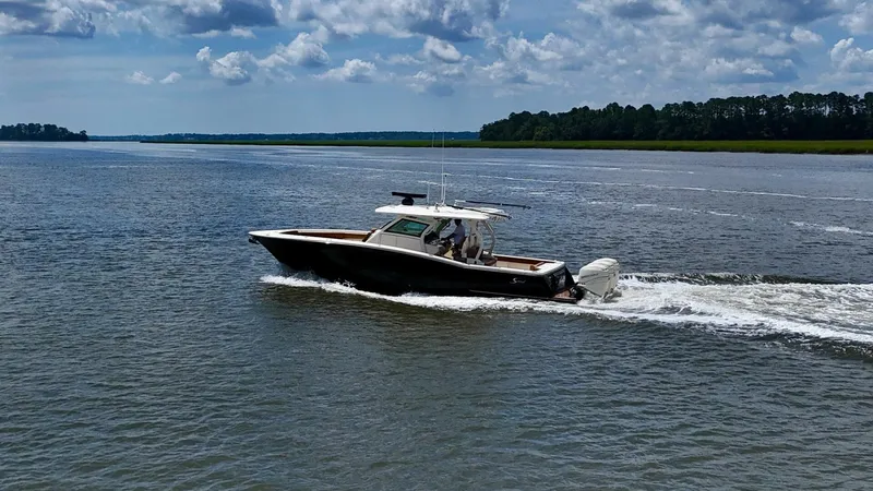 Wild Horses Yacht Photos Pics 