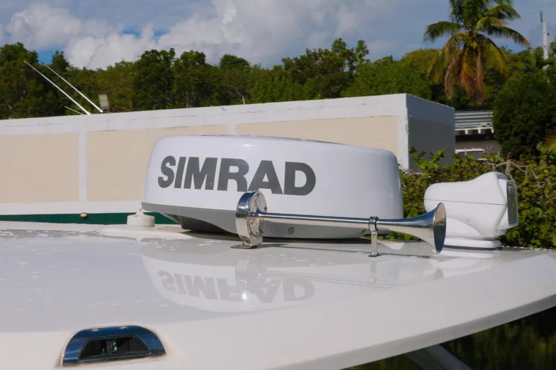  Yacht Photos Pics Radar and horn on 2023 Boston Whaler 320 Vantage boat, featuring Simrad equipment.