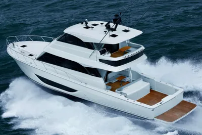 Maritimo M600
