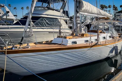 Columbia 40