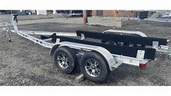 2023 Venture VATB 4225