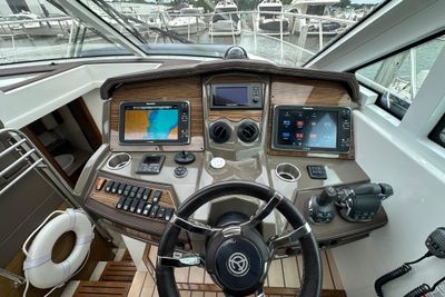 Yacht