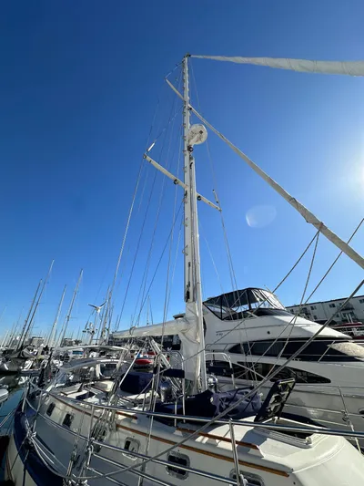 Island Nomad Yacht Photos Pics 