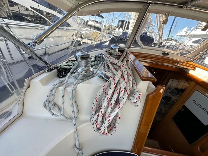 Island Nomad Yacht Photos Pics 