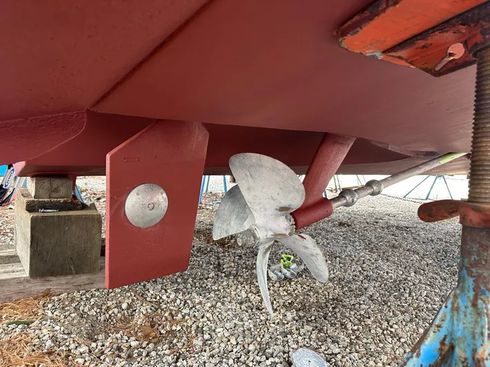 Justified Yacht Photos Pics 