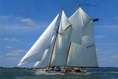 1910 Herreshoff Schooner