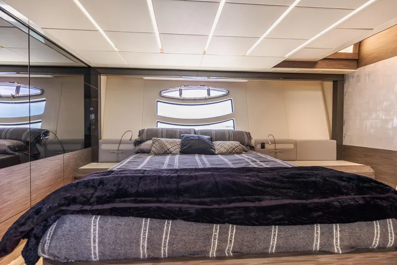 Double Or Nothing Yacht Photos Pics 