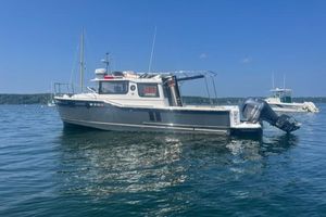 2020 Ranger Tugs R-27 Tug