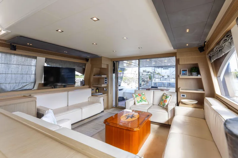 Sea T Sea Yacht Photos Pics 