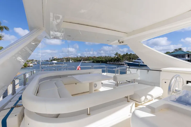 Sea T Sea Yacht Photos Pics 