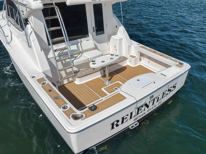 Relentless Yacht Photos Pics 