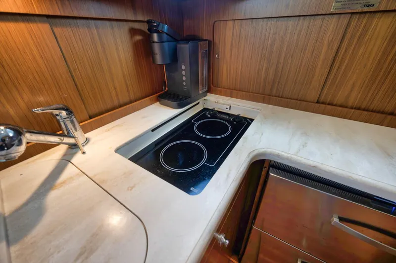 Relentless Yacht Photos Pics 