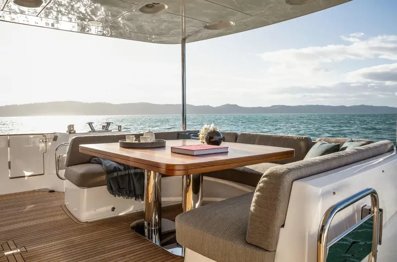  Yacht Photos Pics Azimut Magellano 66 EVO - D Yachts