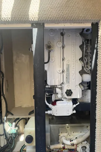 Bravade Yacht Photos Pics 