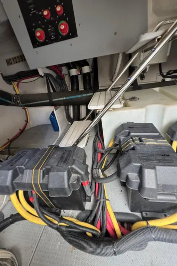 Bravade Yacht Photos Pics 