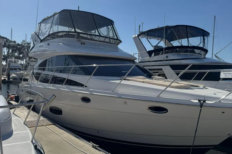 Bravade Yacht Photos Pics 