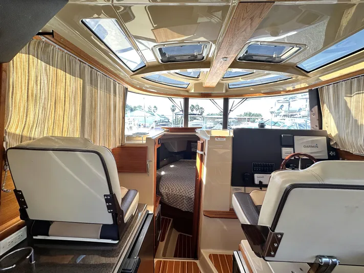 Lyla Mae Yacht Photos Pics 