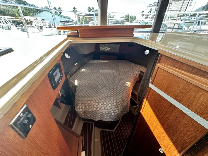 Lyla Mae Yacht Photos Pics 