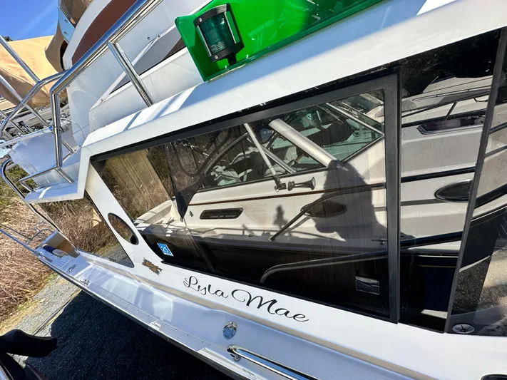 Lyla Mae Yacht Photos Pics 