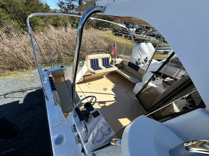 Lyla Mae Yacht Photos Pics 