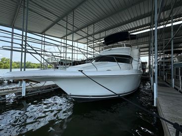 1999 43' 9'' Silverton-392 Motor Yacht Nashville, TN, US