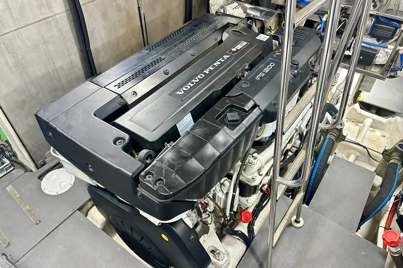  Yacht Photos Pics Engine room of 2016 Absolute 72 FLY yacht with Volvo Penta IPS1200 engine.
