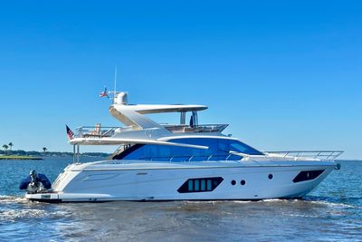 Yacht