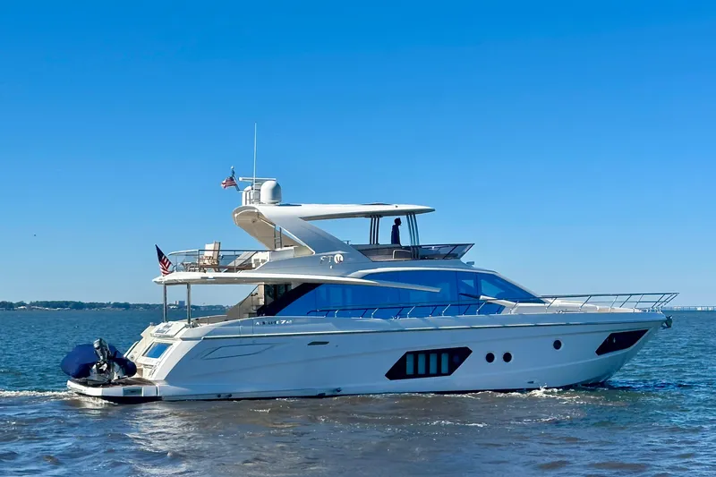  Yacht Photos Pics Luxury Absolute 72 FLY yacht cruising on open water, 2016 model.