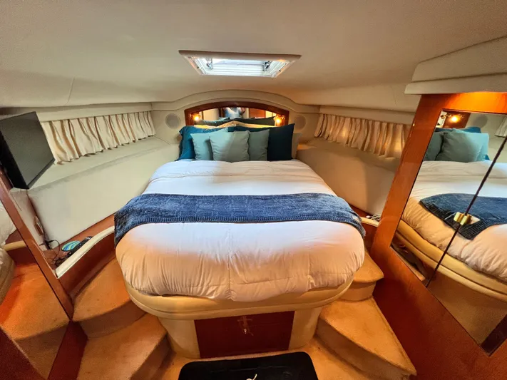 Cariad Yacht Photos Pics 