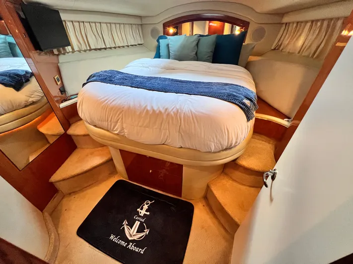 Cariad Yacht Photos Pics 