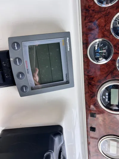 Cariad Yacht Photos Pics 